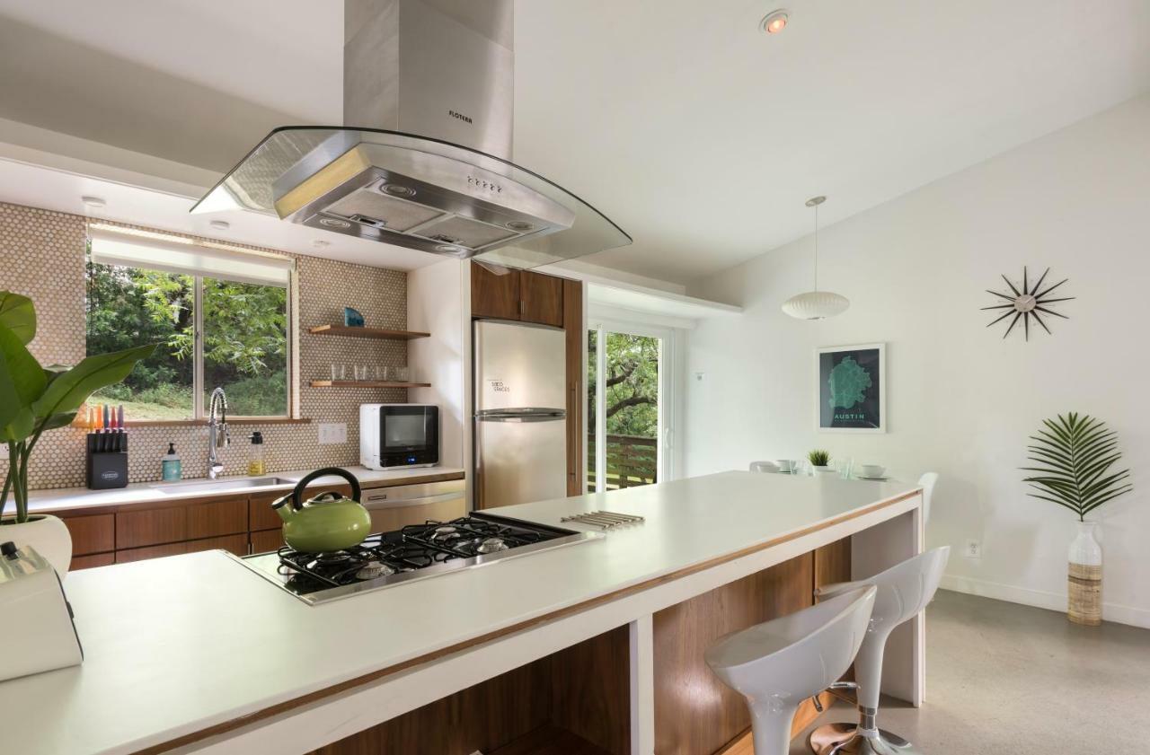 Вилла Travis Heights Modern I Остин Экстерьер фото